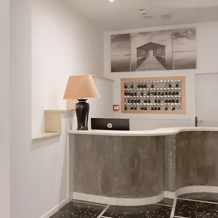 C-hotels International Hotel 3*