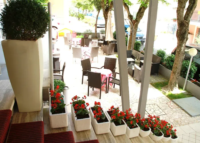 C-hotels International 3*