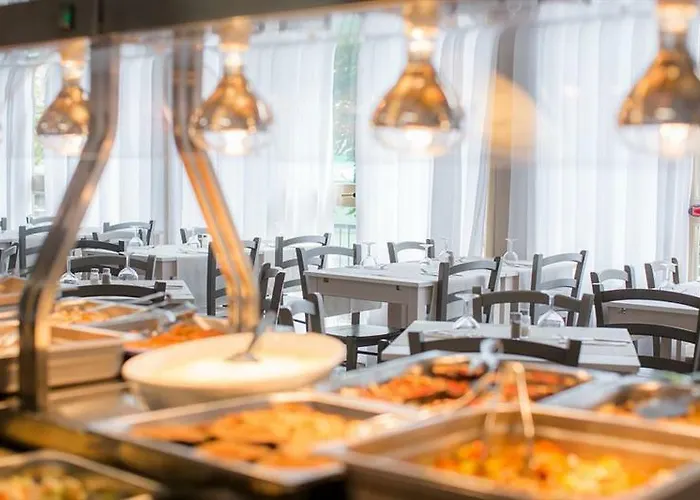 Otel C-hotels International 3*