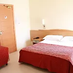 Hotel C-hotels International 3*