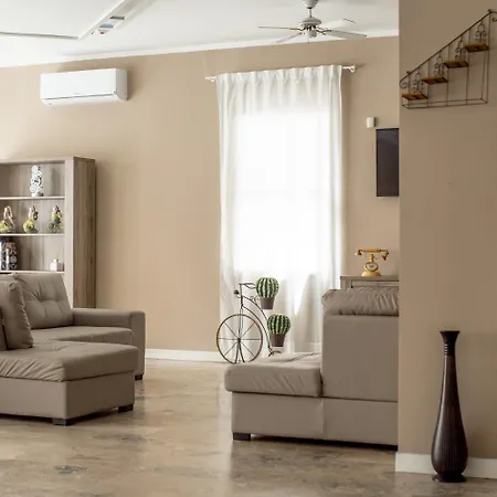 Ξενοδοχείο C-hotels International