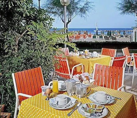 C-hotels International 3*