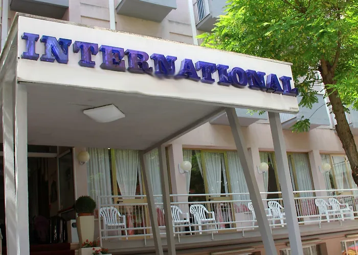 C-hotels International فندق 3*