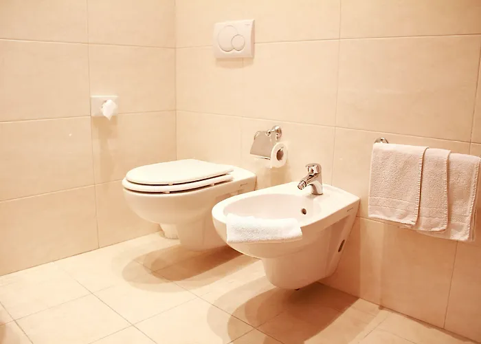 فندق C-hotels International كاتوليكا