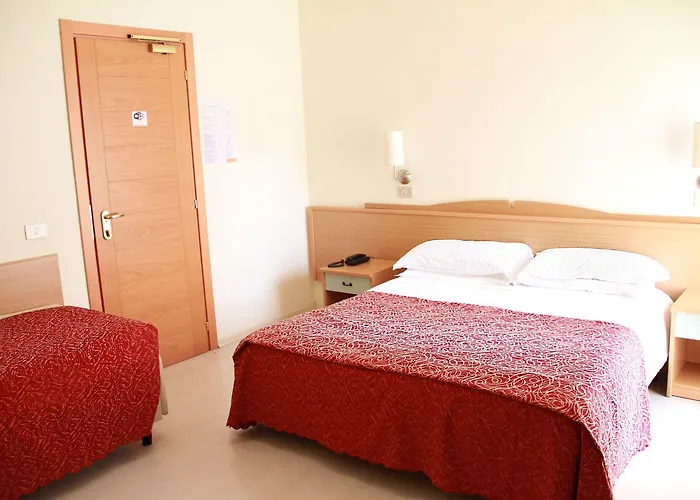 Ξενοδοχείο C-hotels International 3*