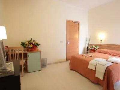 Hotel C-hotels International 3*